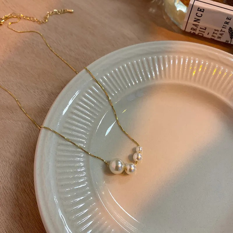 Halskette mit Perlendekor für Damen