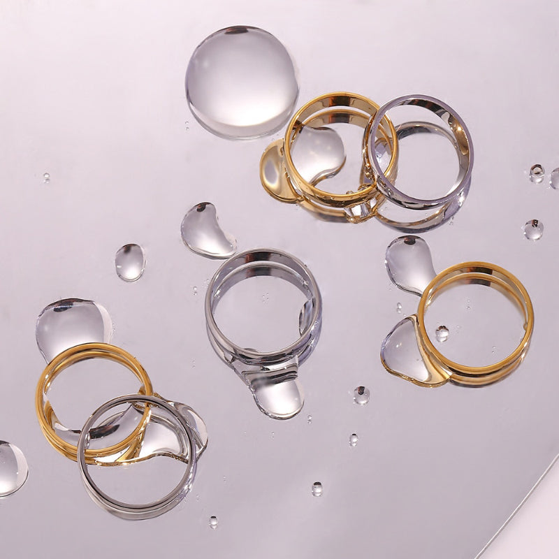Minimalistische stapelbare Goldringe