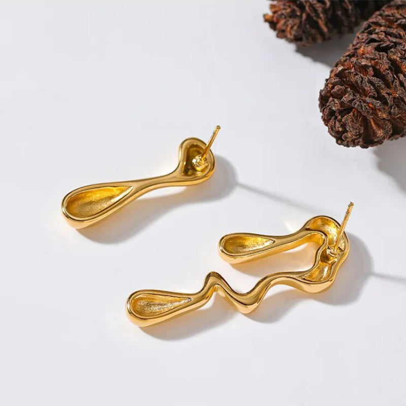 Trendy asymmetrische Modeohrringe aus Edelstahl