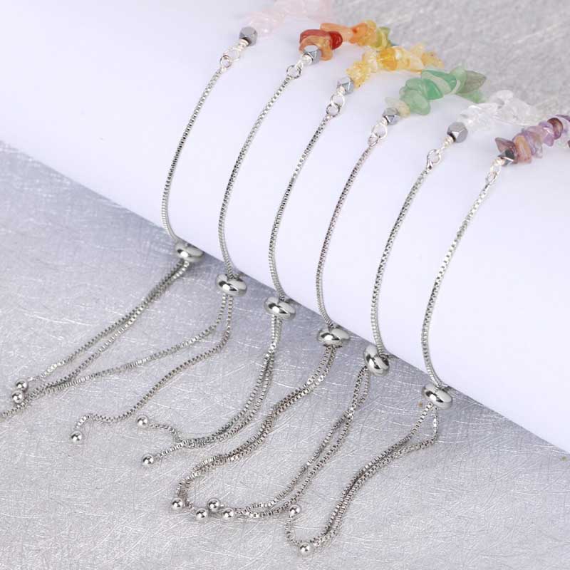 Verstellbare, mehrfarbige, mit Strasssteinen besetzte Tennisarmbänder