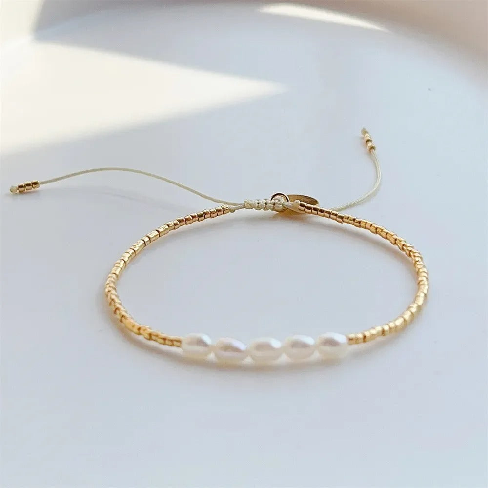 Carmiora - Elegantes Perlenarmband