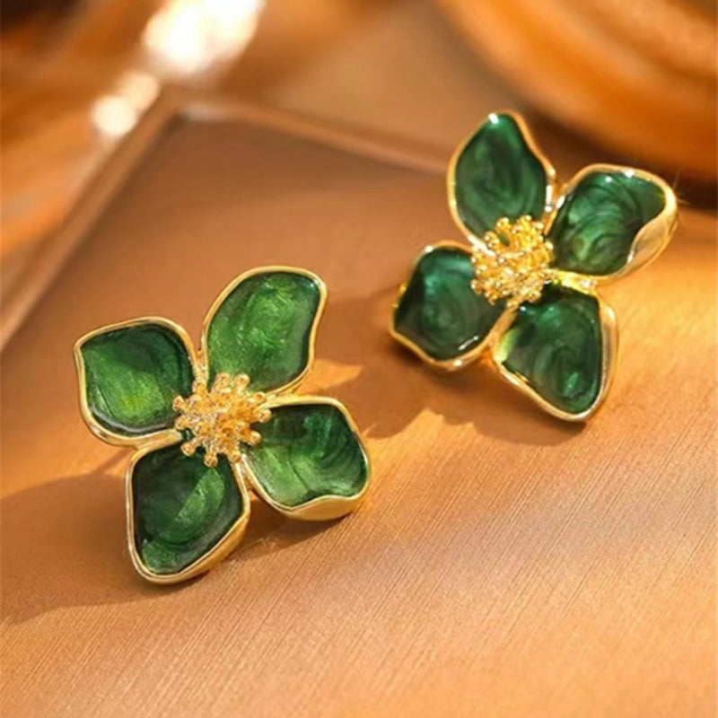 Glasierte Blumen-Ohrstecker für Damen
