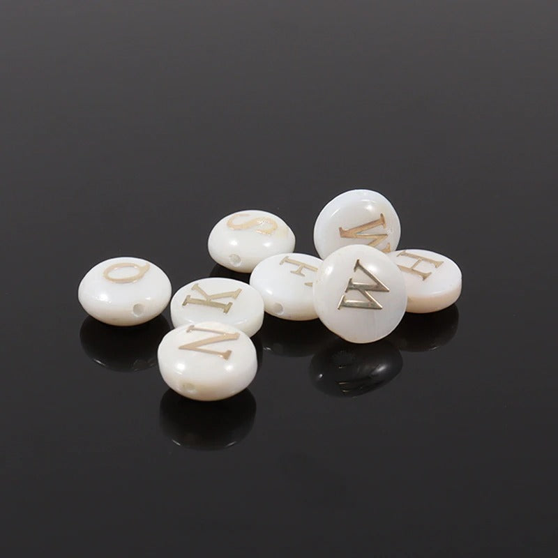 Wertvolle Perlen Personalisierte A-Z Anfangsbuchstaben Armbänder