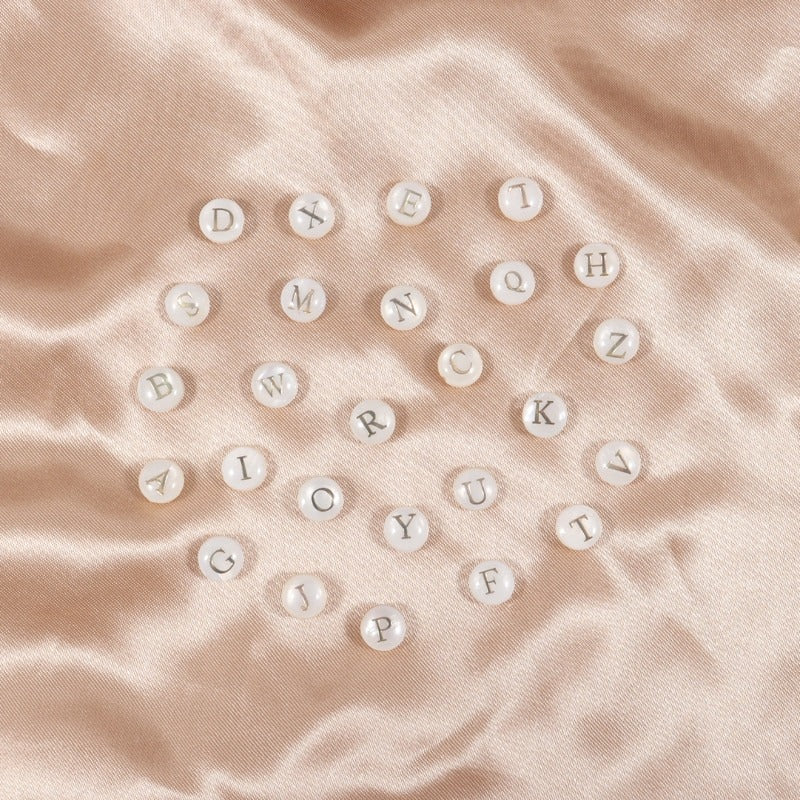 Wertvolle Perlen Personalisierte A-Z Anfangsbuchstaben Armbänder