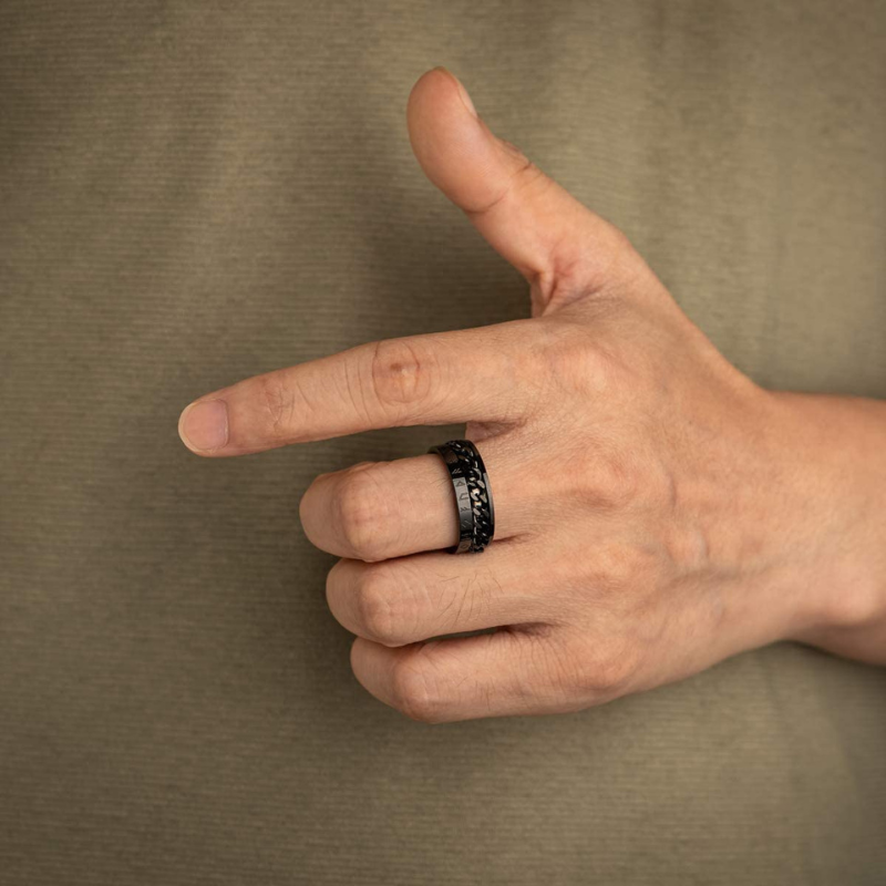 Nordischer Runen- und Kettenspinnerring