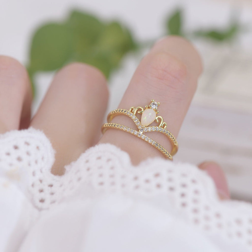 Opal-Tiara-Ring-Set
