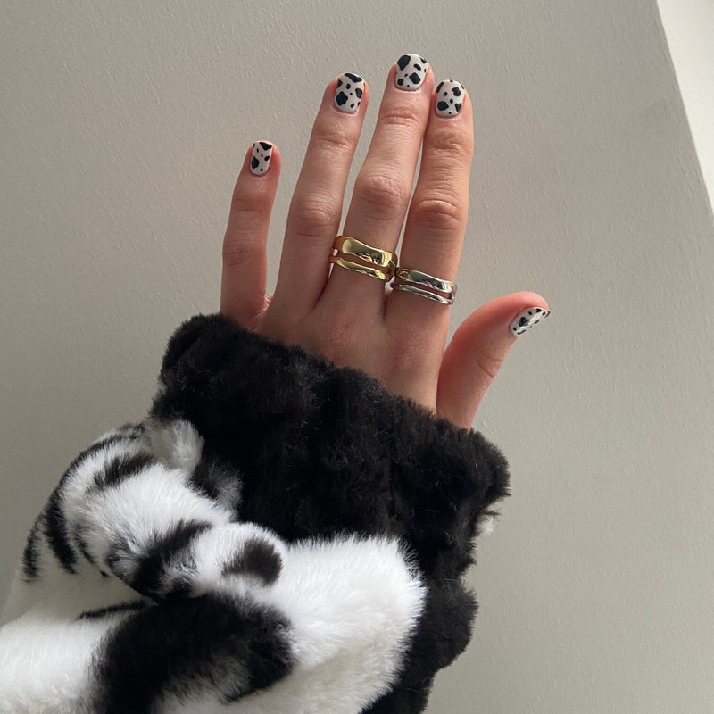 Carmiora - Sophisticated Geometrischer Twist-Ring