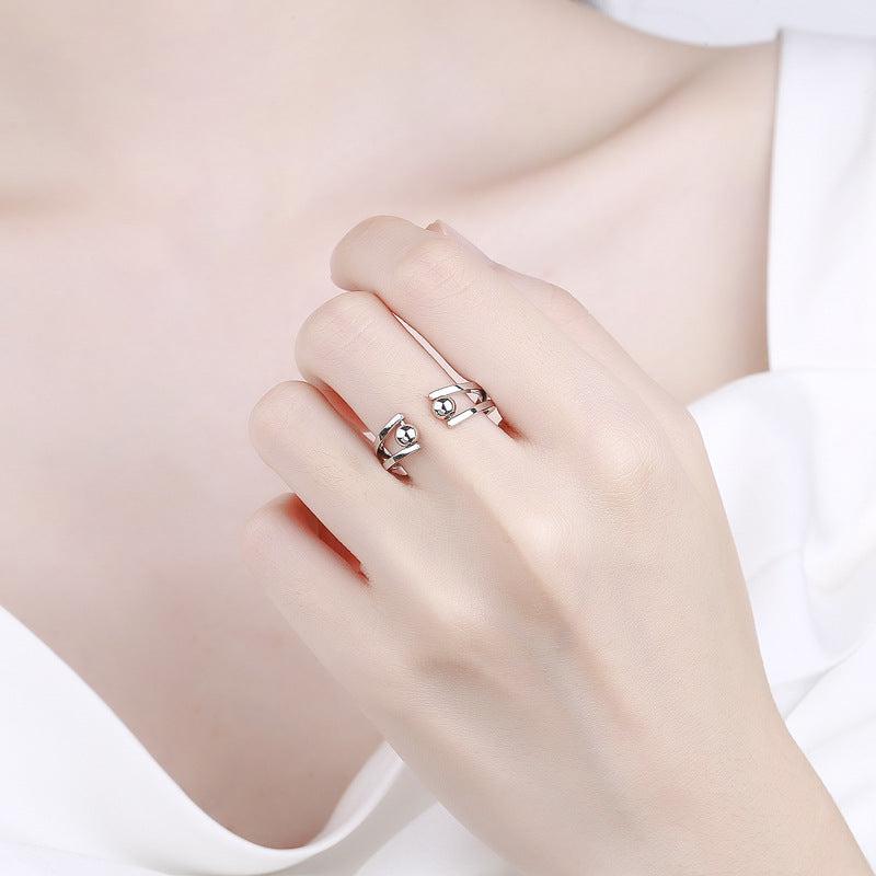 Offener Anti-Angst-Ring mit zwei Perlen