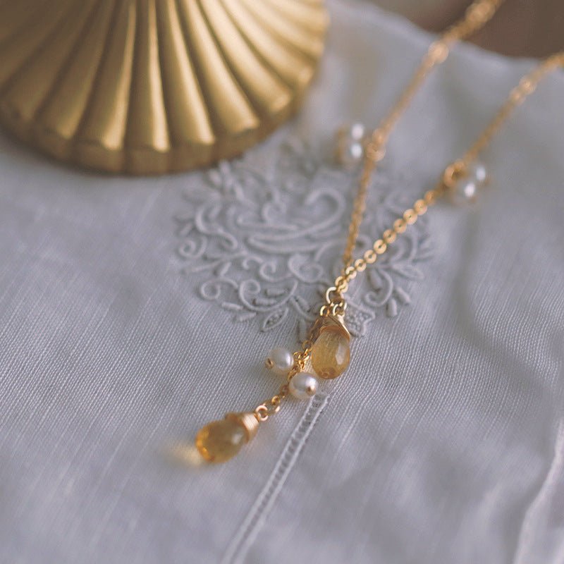 Halskette mit orangefarbenen Edelsteinen – Connie (massives Silber)