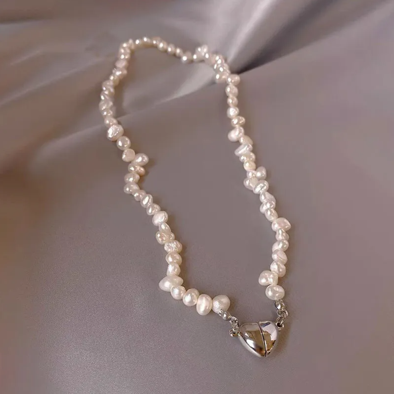 Carmiora - Heartfelt Perlenkette Halskette