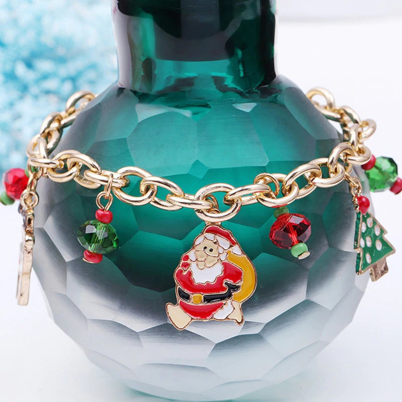 Entzückende Perlen-Charm-Armbänder mit Weihnachtsmotiven