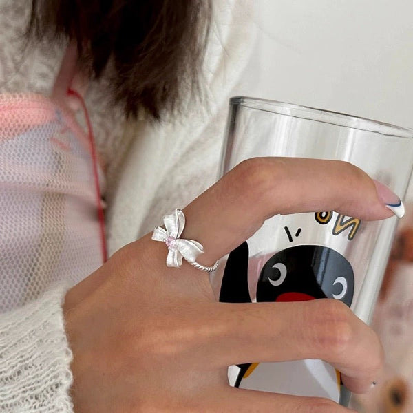 Schleifenring mit rosa Edelstein (massives Silber)