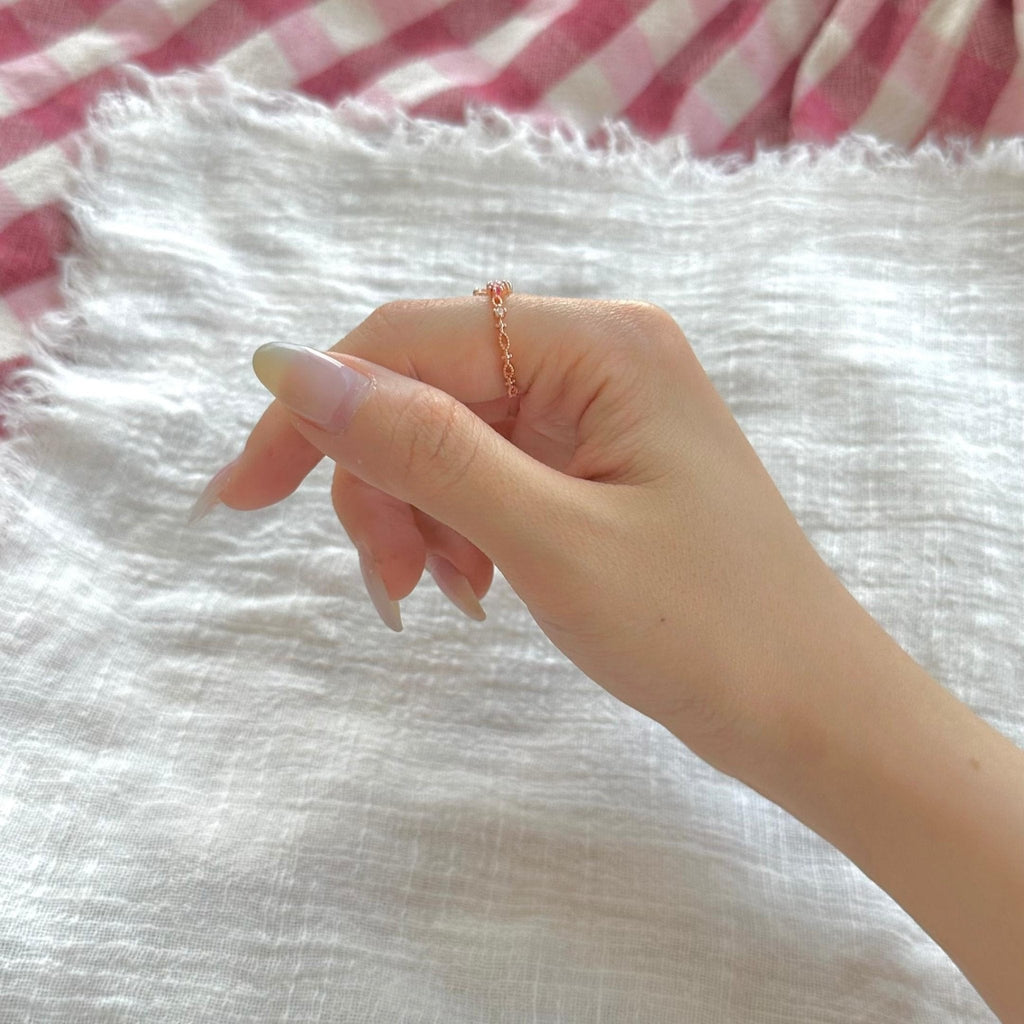 Blumenring mit rosa Edelsteinen – Victoria