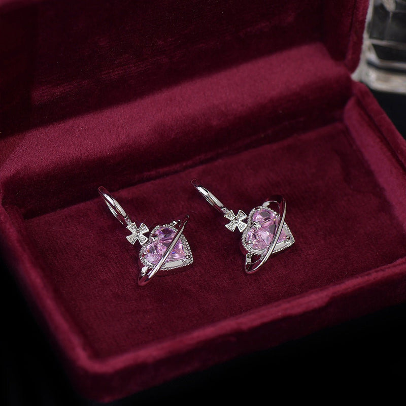 Rosa Herz Huggie Ohrringe