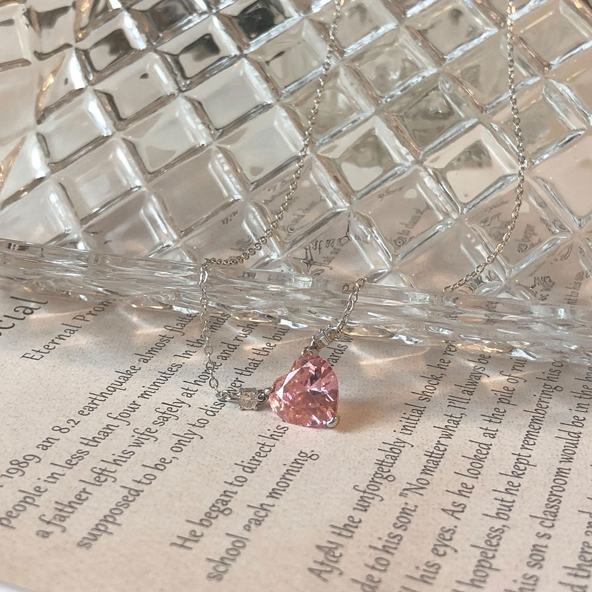 Rosa Herz-Halskette (massives Silber)