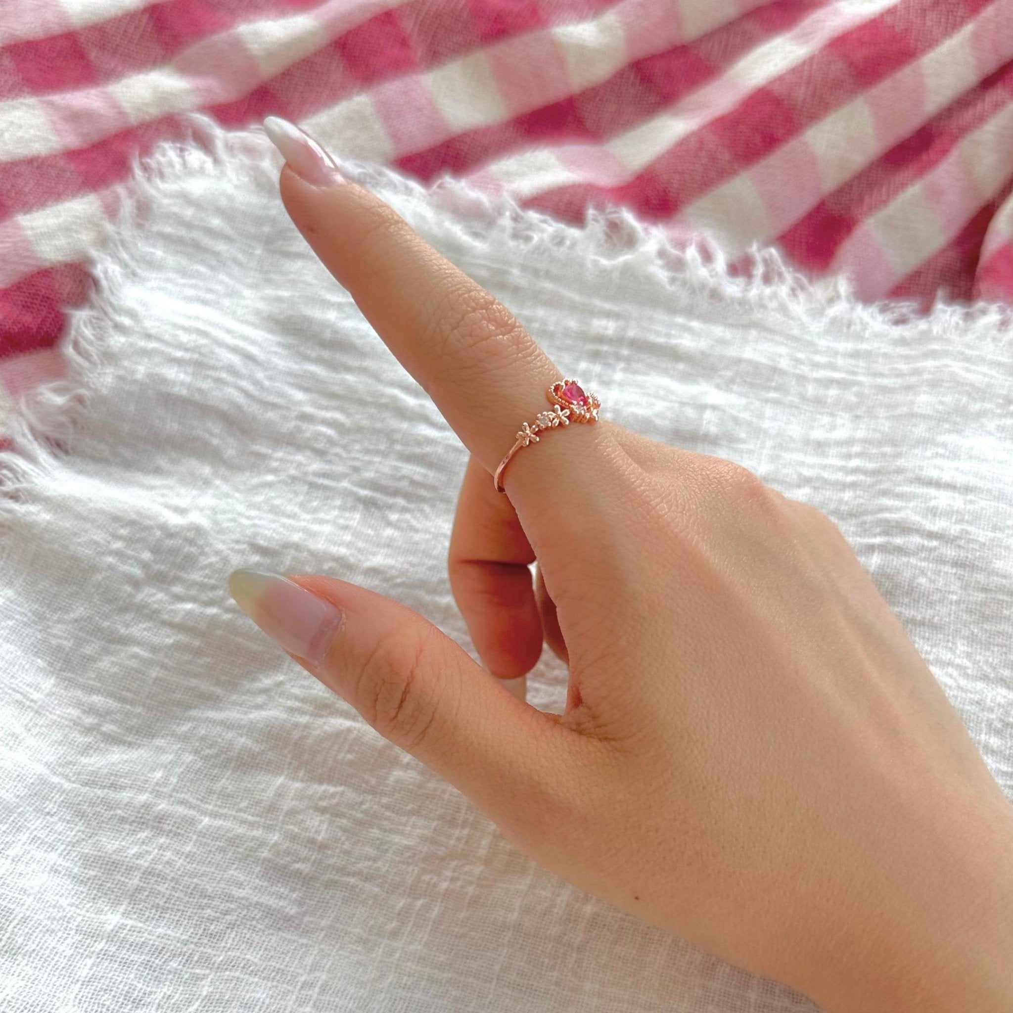 Rosa Herzring - Layla