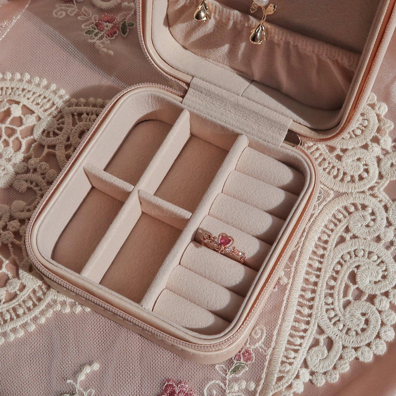 Rosa Herzring - Layla