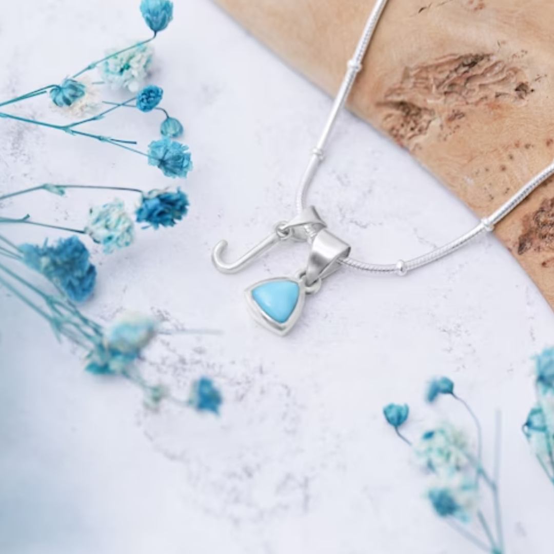 Wohlstands-Geburtsstein- und Initialen-Halskette