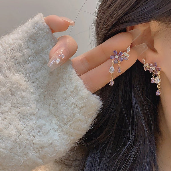 Lila Blumen-Tropfen-Ohrringe