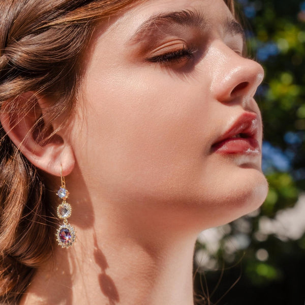 Lila Edelstein-Ohrgehänge