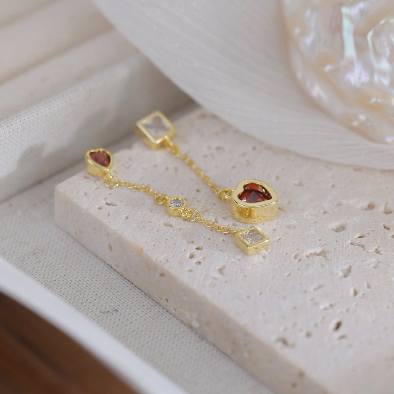 Rote Herz-Tropfen-Ohrringe