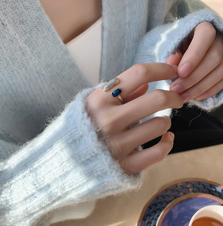 Carmiora - Vintage Vibe Quadratischer Ring