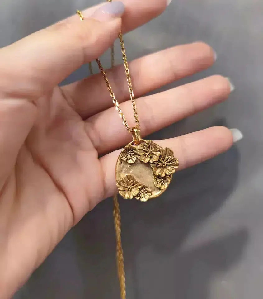 Retro Dreidimensionale Mohnblumen Halskette