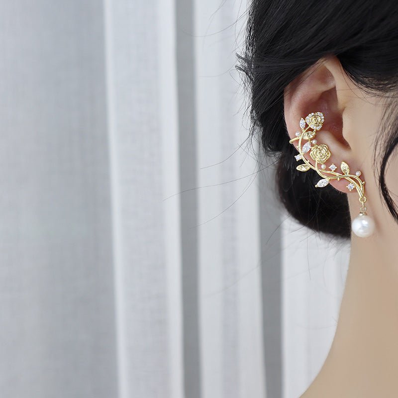 Ohrringe mit Rosen-Klettermotiv