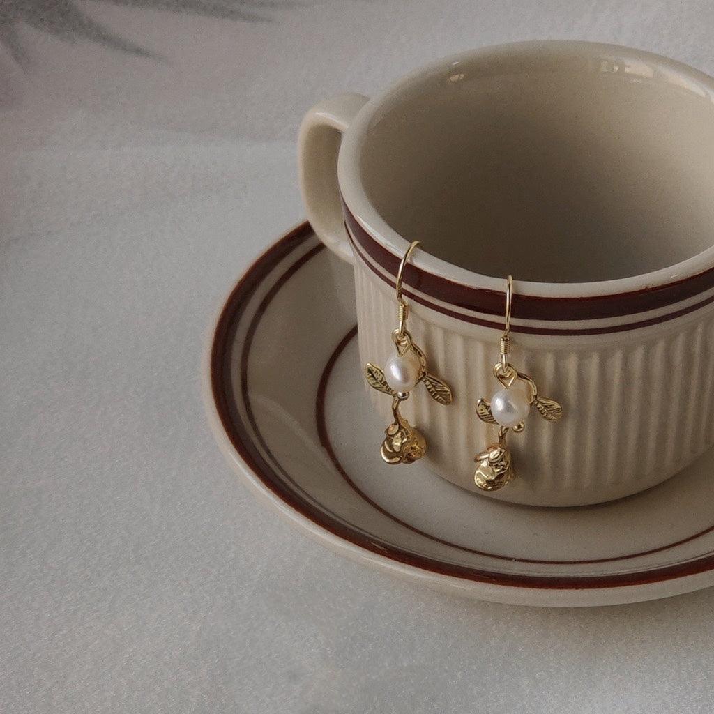 Rosenohrringe (2 Stile)