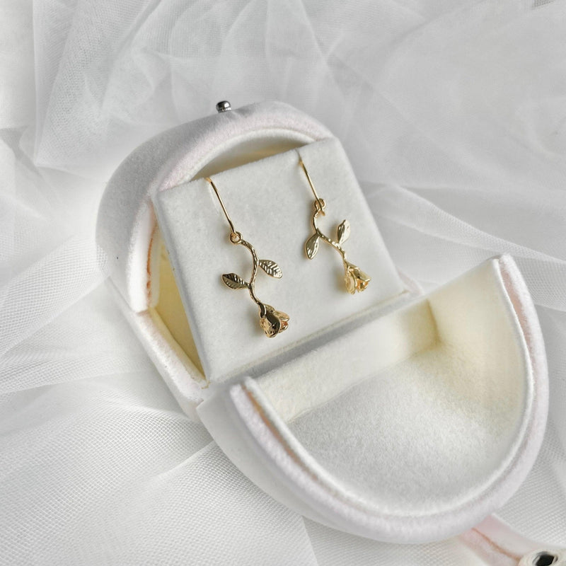 Rosenohrringe (2 Stile)