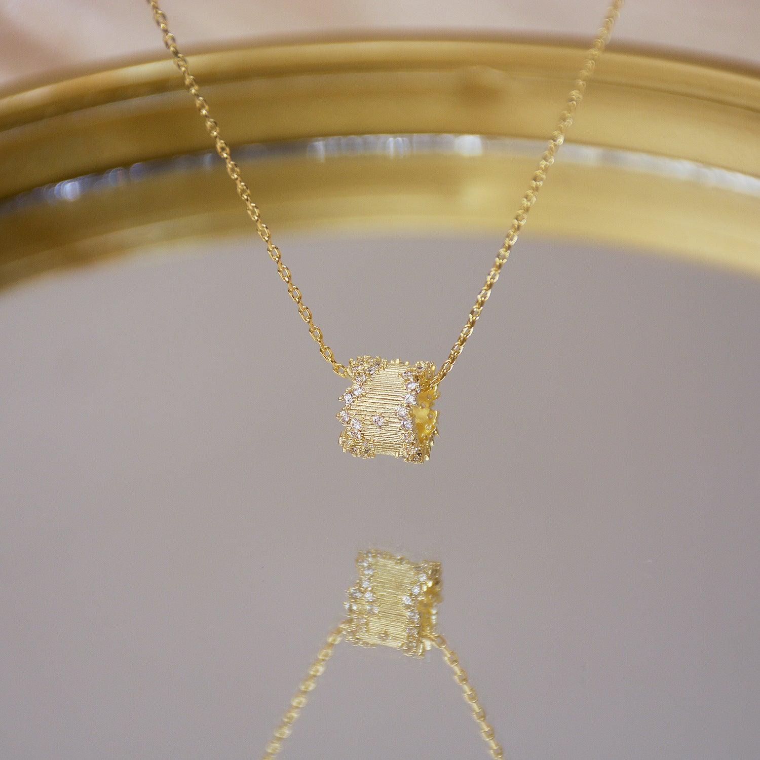 Halskette mit Sternschnuppe