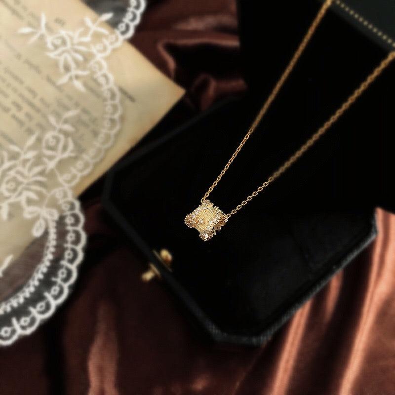 Halskette mit Sternschnuppe