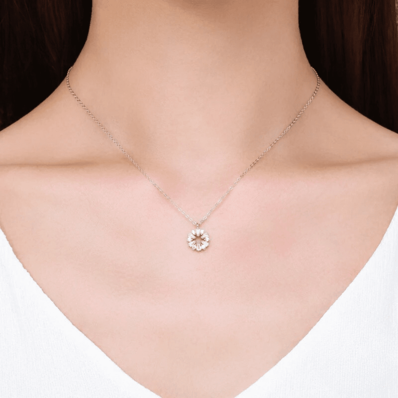 Schneeflocken-Halo-Anhänger Eleganz