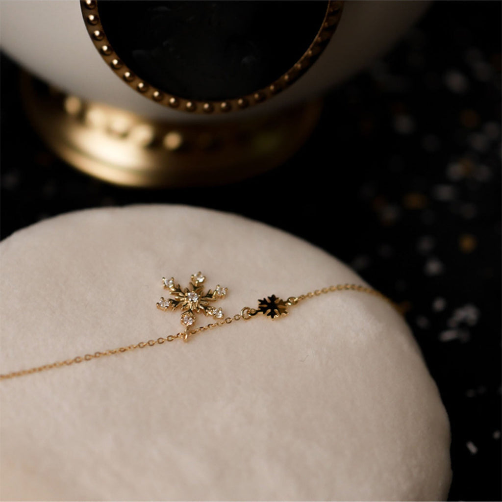 Schneeflocken-Halskette – Margot (massives Silber)