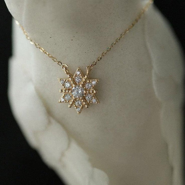 Schneeflocken-Halskette (massives Silber)