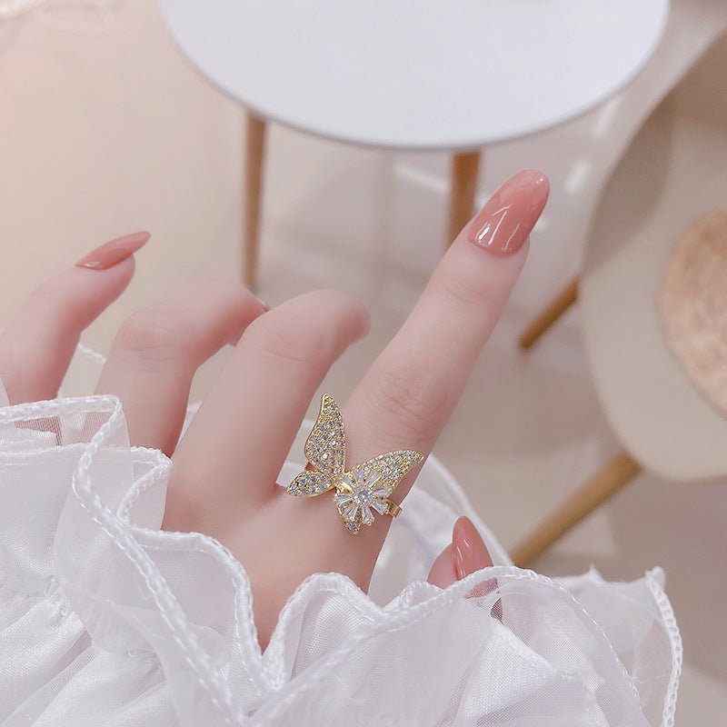 Spinning Butterfly-Kollektion (Ring/Ohrringe/Halskette)