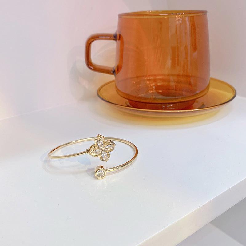 Drehbares Glücksklee-Armband