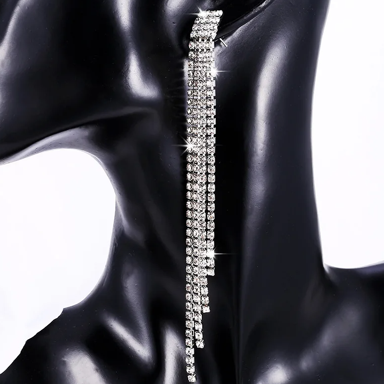 Chavri - Schillernde Kaskaden-Ohrringe