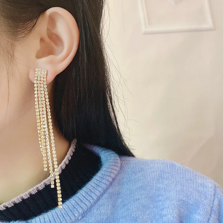 Chavri - Schillernde Kaskaden-Ohrringe