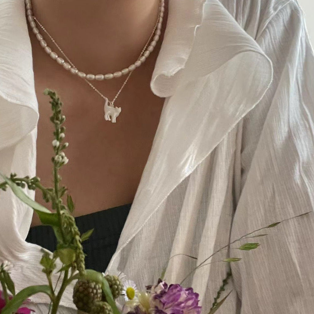 Die Katzenhalskette (massives Silber)