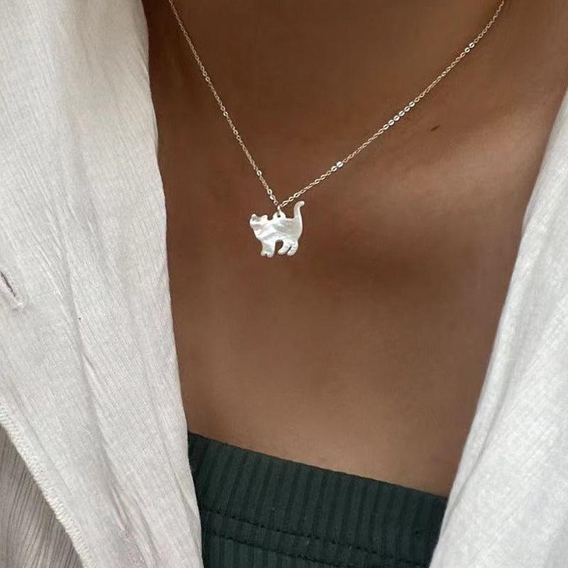 Die Katzenhalskette (massives Silber)