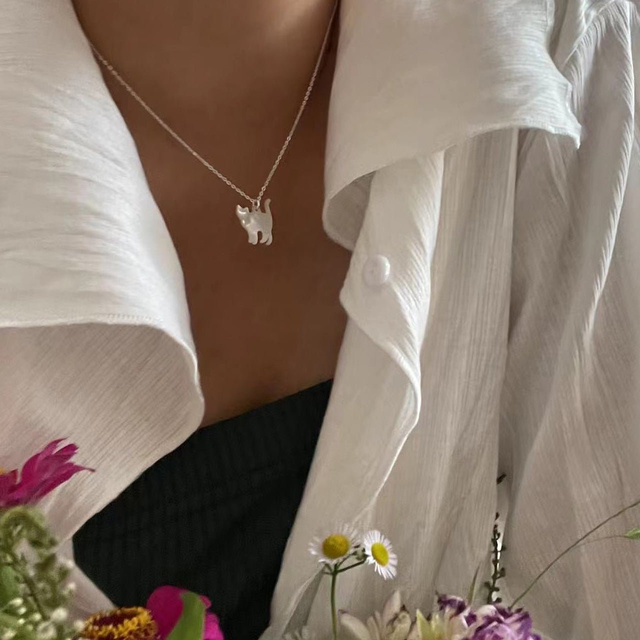 Die Katzenhalskette (massives Silber)