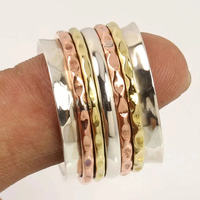 Dreifarbiger gehämmerter Drehring