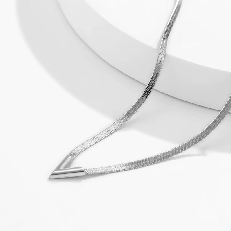 Chavri - Elegante Viper-Kette Halskette