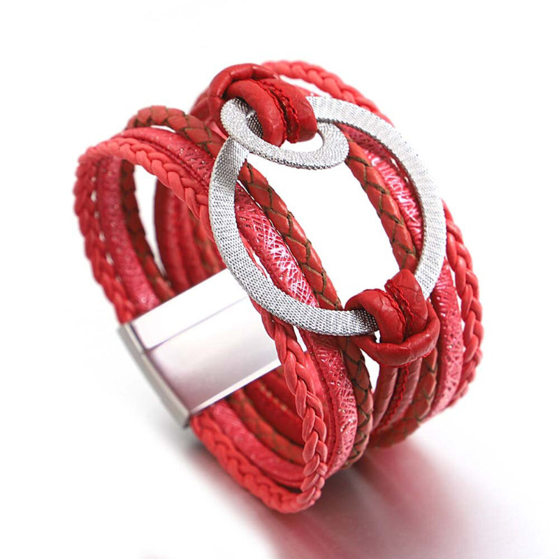 Mehrlagige Boho-Armbänder mit runder Schnalle