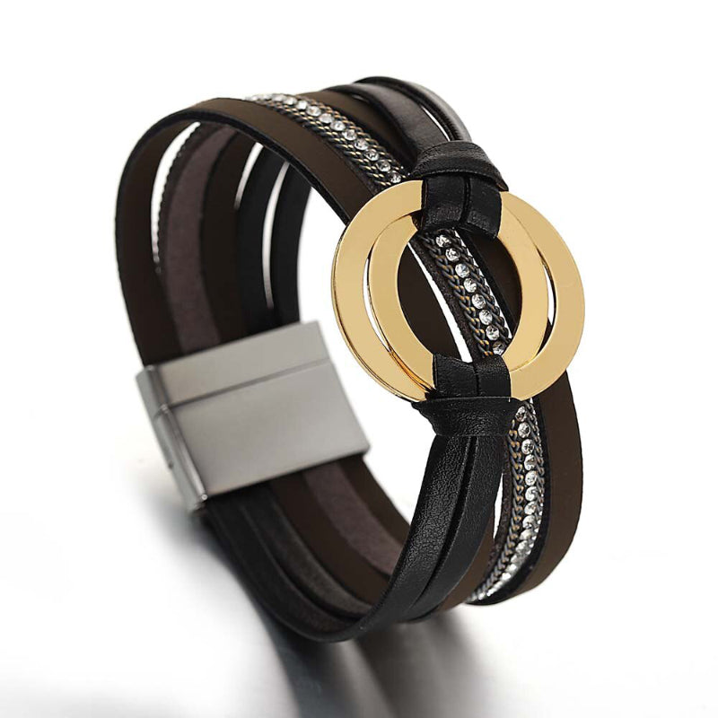 Mehrlagige Boho-Armbänder mit runder Schnalle