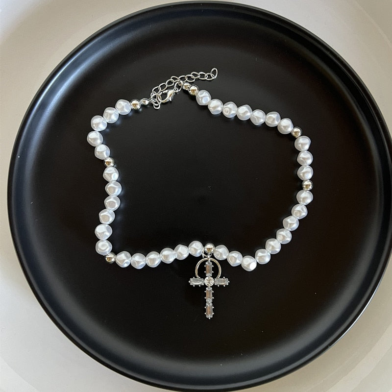 Choker-Halskettenkollektion im Vintage-Stil mit Gothic-Charm