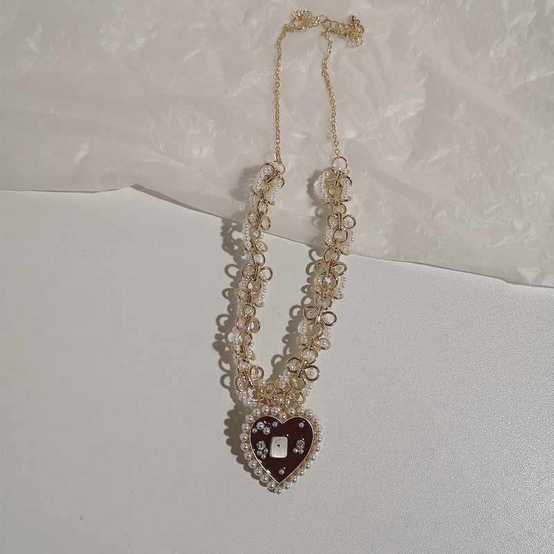 Von Faircycore inspirierte Choker-Halsketten-Kollektion