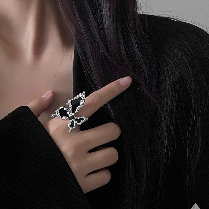 Trendy, von der Gotik inspirierte, verstellbare Ringkollektion für Damen
