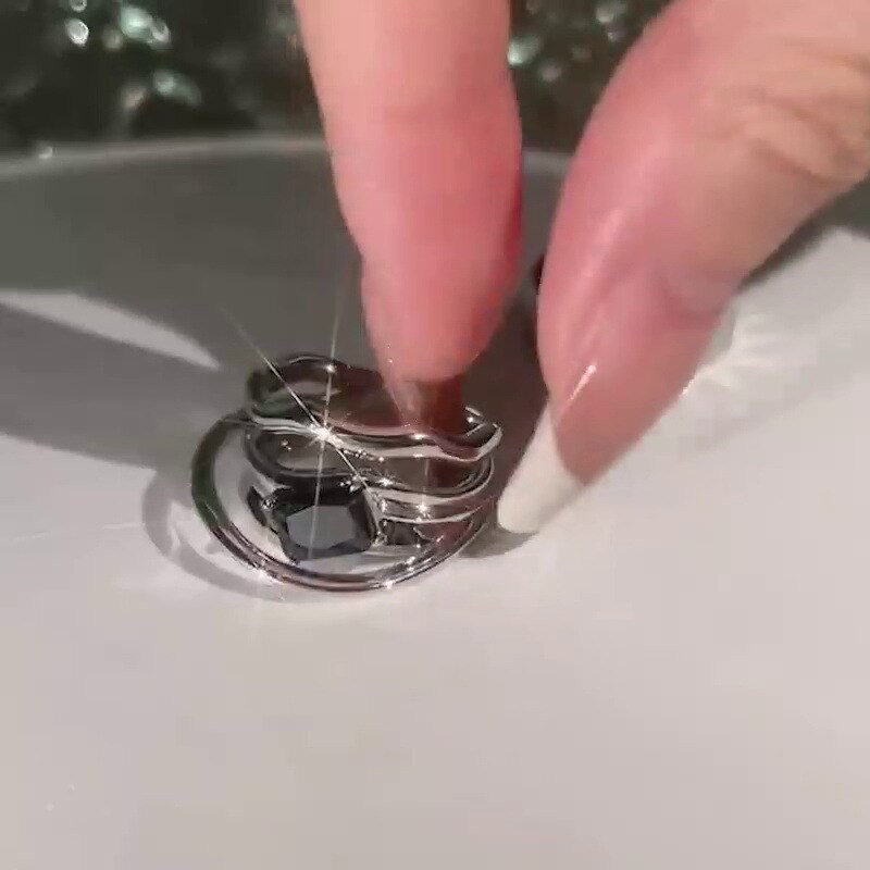 Trendy, von der Gotik inspirierte, verstellbare Ringkollektion für Damen